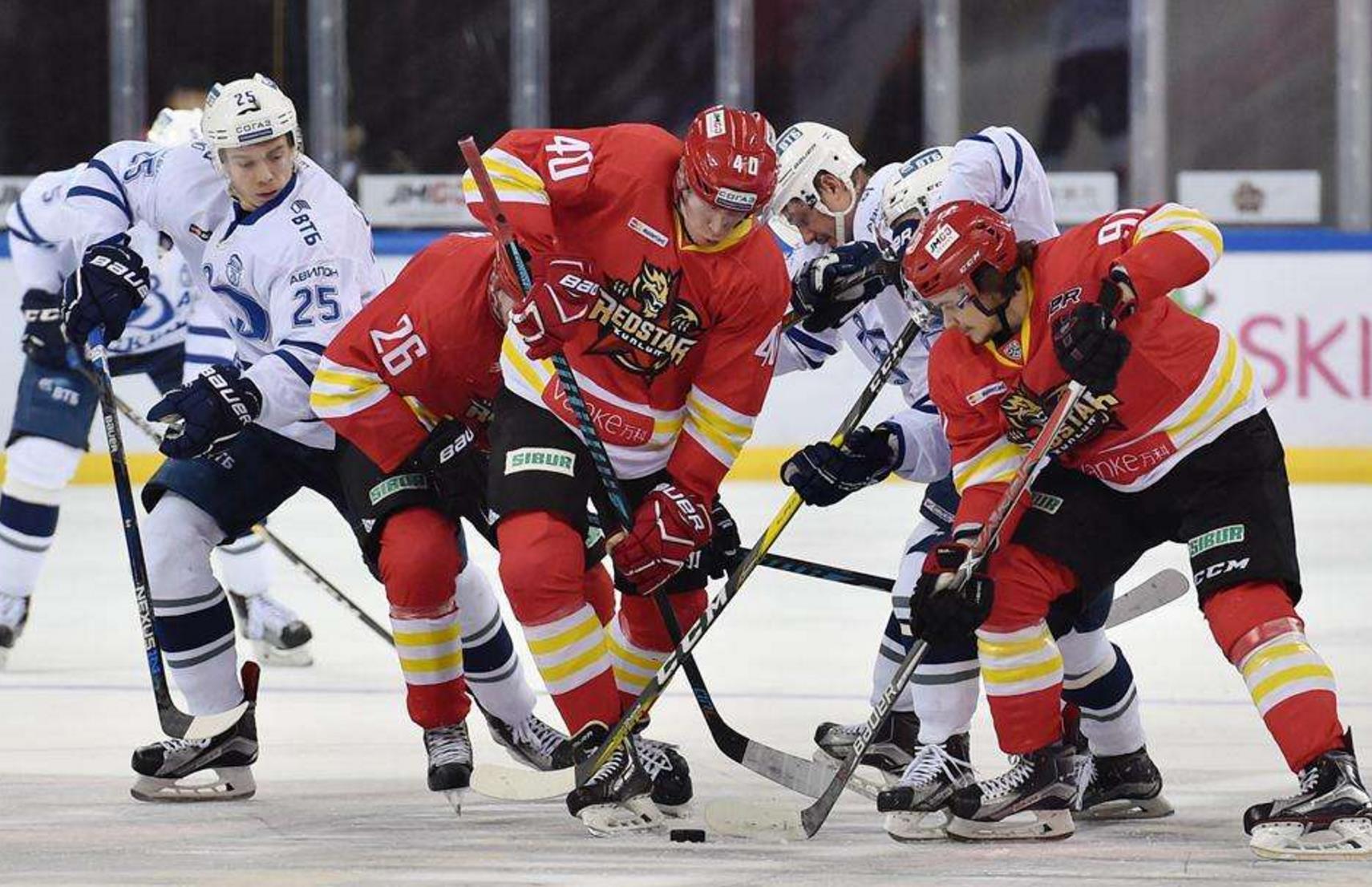 火力全开!冰球比赛数据创纪录 火力全开!冰球比赛数据创纪录