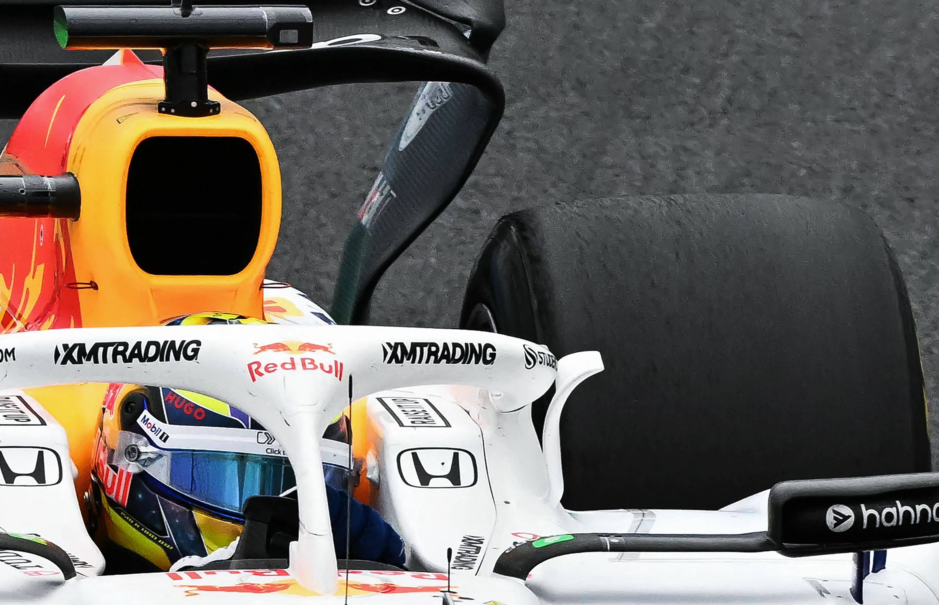 阿斯顿马丁轻取红牛二队,皮亚斯特里点燃赛场 阿斯顿马丁轻取红牛二队,皮亚斯特里点燃赛场