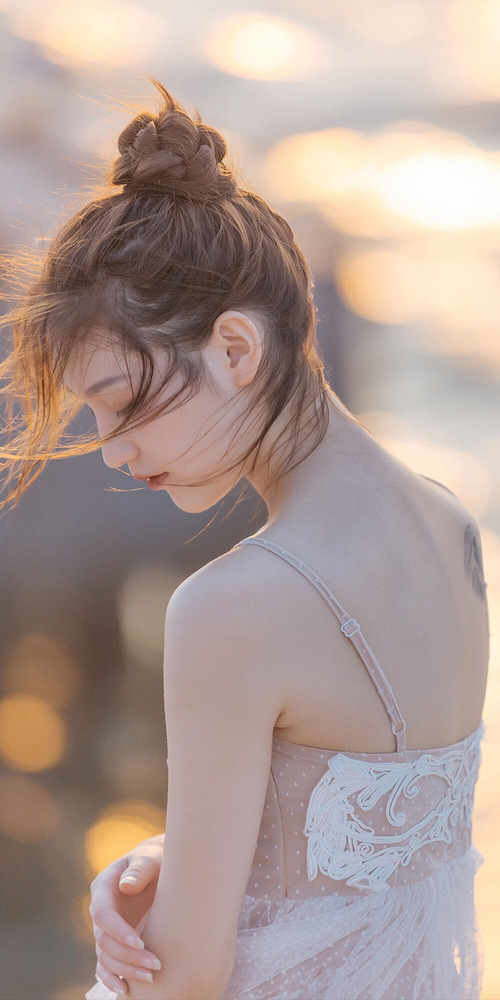 卡塞米罗的双面人生，在罗马的阳光下，听见厄瓜多尔的号角